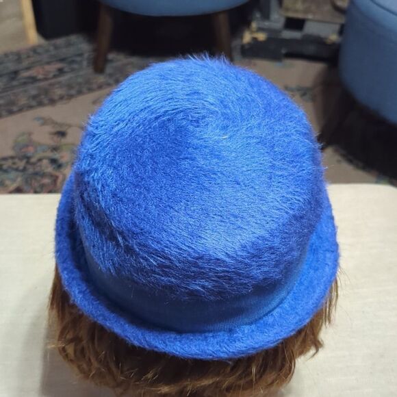 Claude Saint Cyr Paris Vintage Women’s Blue Fur Hat Satin Bow - Picture 5 of 6
